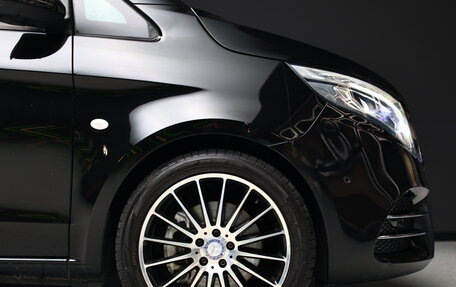 Mercedes-Benz V-Класс, 2017 год, 8 990 000 рублей, 7 фотография