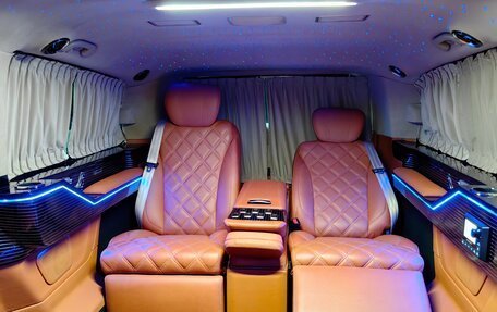Mercedes-Benz V-Класс, 2017 год, 8 990 000 рублей, 18 фотография