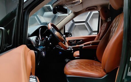 Mercedes-Benz V-Класс, 2017 год, 8 990 000 рублей, 16 фотография