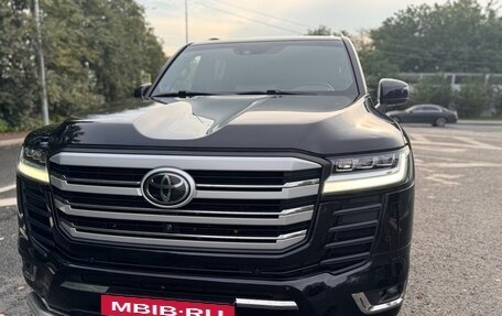 Toyota Land Cruiser, 2022 год, 9 100 000 рублей, 8 фотография