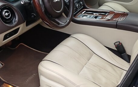 Jaguar XJ IV (X351), 2011 год, 1 100 000 рублей, 17 фотография