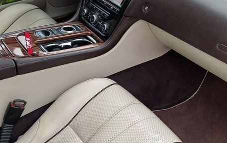 Jaguar XJ IV (X351), 2011 год, 1 100 000 рублей, 18 фотография
