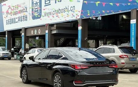 Lexus ES VII, 2025 год, 4 072 000 рублей, 6 фотография