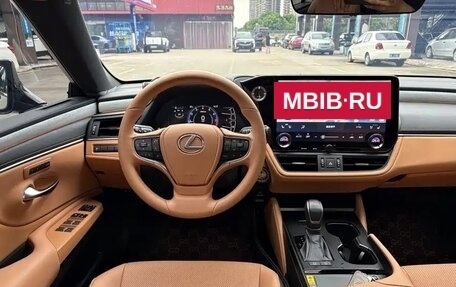 Lexus ES VII, 2025 год, 4 072 000 рублей, 8 фотография