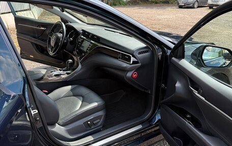 Toyota Camry, 2019 год, 2 799 987 рублей, 9 фотография
