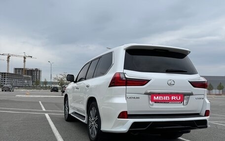 Lexus LX III, 2017 год, 7 300 000 рублей, 8 фотография