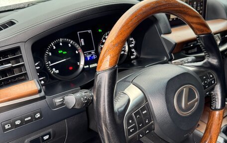 Lexus LX III, 2017 год, 7 300 000 рублей, 13 фотография