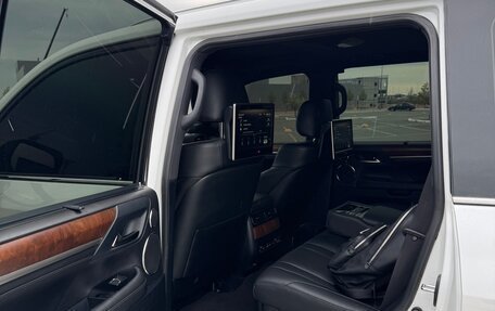 Lexus LX III, 2017 год, 7 300 000 рублей, 24 фотография
