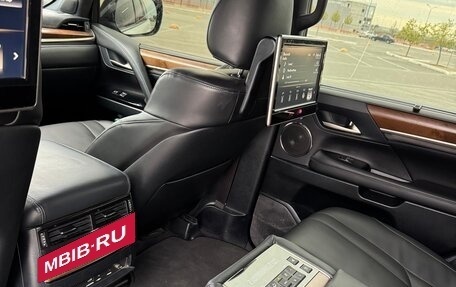 Lexus LX III, 2017 год, 7 300 000 рублей, 27 фотография