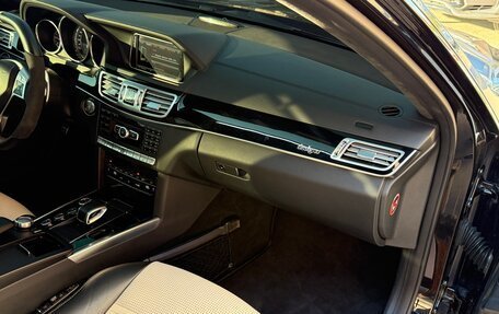 Mercedes-Benz E-Класс AMG, 2014 год, 3 150 000 рублей, 28 фотография