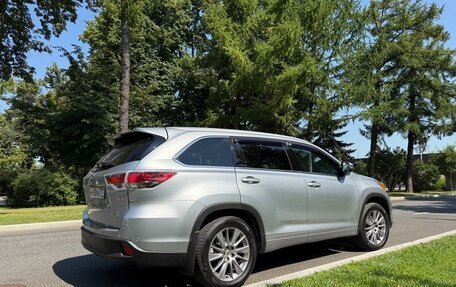 Toyota Highlander III, 2014 год, 2 450 000 рублей, 9 фотография