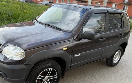 Chevrolet Niva I рестайлинг, 2012 год, 345 000 рублей, 2 фотография