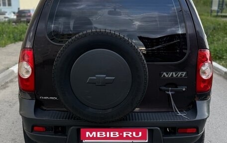 Chevrolet Niva I рестайлинг, 2012 год, 345 000 рублей, 8 фотография