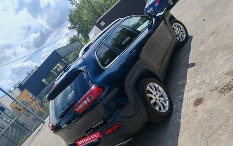 Jeep Cherokee, 2014 год, 2 300 000 рублей, 11 фотография