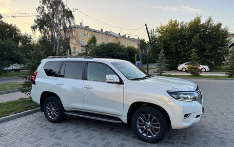 Toyota Land Cruiser Prado 150 рестайлинг 2, 2018 год, 6 150 000 рублей, 5 фотография
