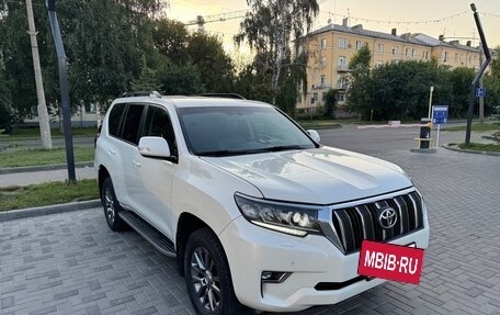 Toyota Land Cruiser Prado 150 рестайлинг 2, 2018 год, 6 150 000 рублей, 6 фотография