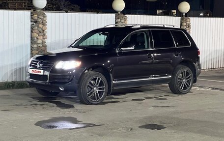 Volkswagen Touareg III, 2008 год, 2 430 000 рублей, 3 фотография