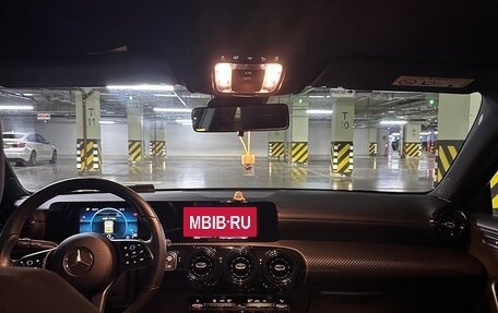 Mercedes-Benz A-Класс, 2019 год, 2 400 000 рублей, 4 фотография