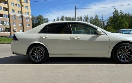 Honda Inspire IV рестайлинг, 2005 год, 1 100 000 рублей, 2 фотография