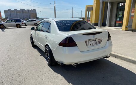 Honda Inspire IV рестайлинг, 2005 год, 1 100 000 рублей, 13 фотография