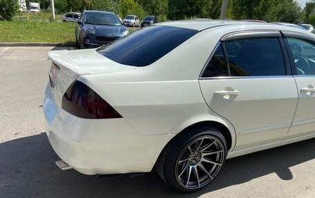 Honda Inspire IV рестайлинг, 2005 год, 1 100 000 рублей, 20 фотография
