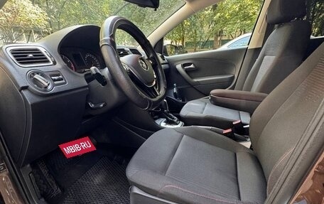 Volkswagen Polo VI (EU Market), 2017 год, 1 300 000 рублей, 12 фотография