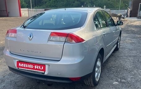 Renault Laguna III рестайлинг, 2009 год, 670 000 рублей, 4 фотография