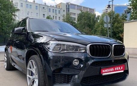 BMW X5 M, 2018 год, 4 800 000 рублей, 6 фотография