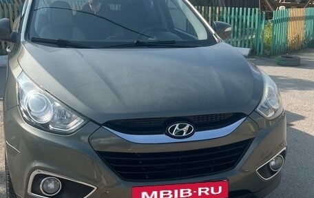 Hyundai ix35 I рестайлинг, 2010 год, 1 050 000 рублей, 10 фотография
