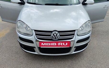Volkswagen Jetta VI, 2008 год, 405 000 рублей, 3 фотография