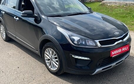 KIA Rio IV, 2018 год, 1 160 000 рублей, 2 фотография