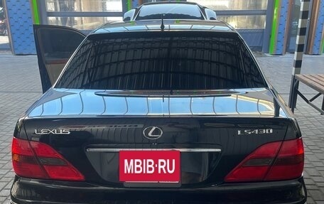 Lexus LS III, 2001 год, 1 000 000 рублей, 2 фотография
