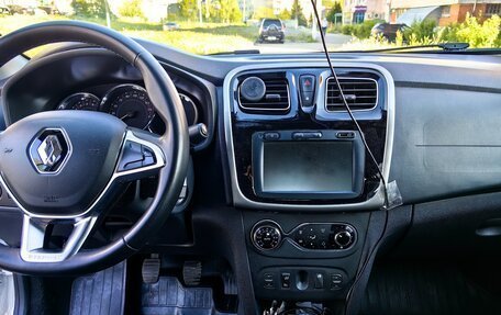 Renault Logan II, 2020 год, 1 170 000 рублей, 10 фотография