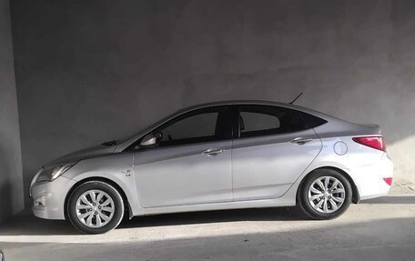 Hyundai Solaris II рестайлинг, 2015 год, 870 000 рублей, 5 фотография