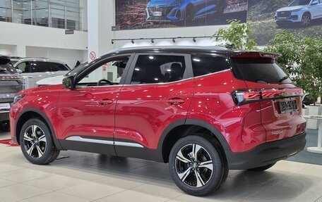 Chery Tiggo 4 I рестайлинг, 2025 год, 2 220 000 рублей, 18 фотография