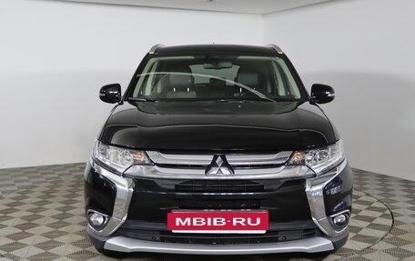 Mitsubishi Outlander III рестайлинг 3, 2015 год, 1 579 990 рублей, 2 фотография