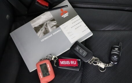 Mitsubishi Outlander III рестайлинг 3, 2015 год, 1 579 990 рублей, 17 фотография