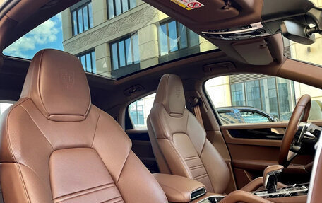 Porsche Cayenne III, 2022 год, 9 810 000 рублей, 15 фотография