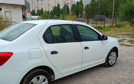 Renault Logan II, 2019 год, 599 000 рублей, 4 фотография