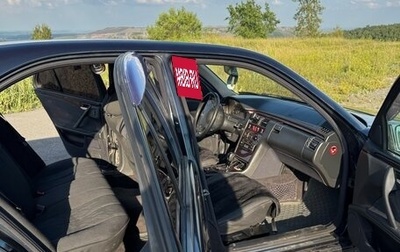 Mercedes-Benz E-Класс, 2001 год, 650 000 рублей, 1 фотография
