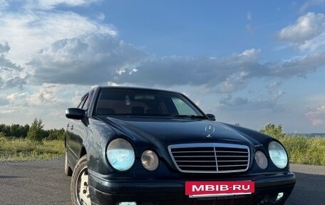Mercedes-Benz E-Класс, 2001 год, 650 000 рублей, 6 фотография