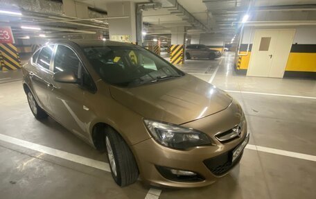 Opel Astra J, 2014 год, 970 000 рублей, 2 фотография