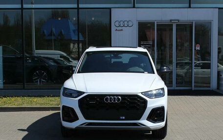 Audi Q5, 2024 год, 5 050 000 рублей, 2 фотография