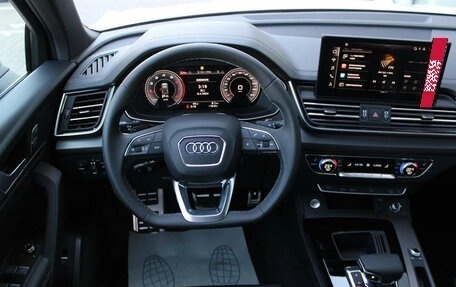 Audi Q5, 2024 год, 5 050 000 рублей, 12 фотография