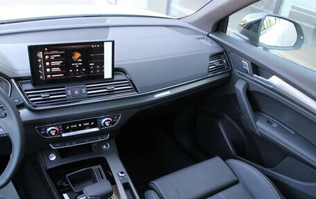 Audi Q5, 2024 год, 5 050 000 рублей, 28 фотография