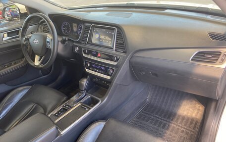 Hyundai Sonata VII, 2018 год, 1 797 000 рублей, 13 фотография