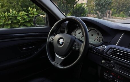 BMW 5 серия, 2013 год, 1 670 000 рублей, 19 фотография