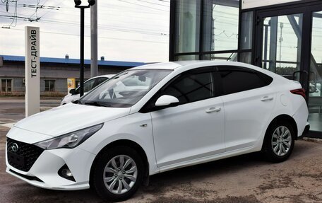 Hyundai Solaris II рестайлинг, 2020 год, 1 350 000 рублей, 6 фотография
