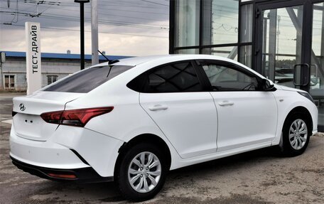 Hyundai Solaris II рестайлинг, 2020 год, 1 350 000 рублей, 11 фотография