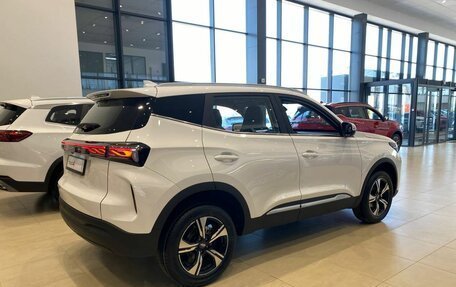 Chery Tiggo 4 I рестайлинг, 2025 год, 2 290 000 рублей, 3 фотография